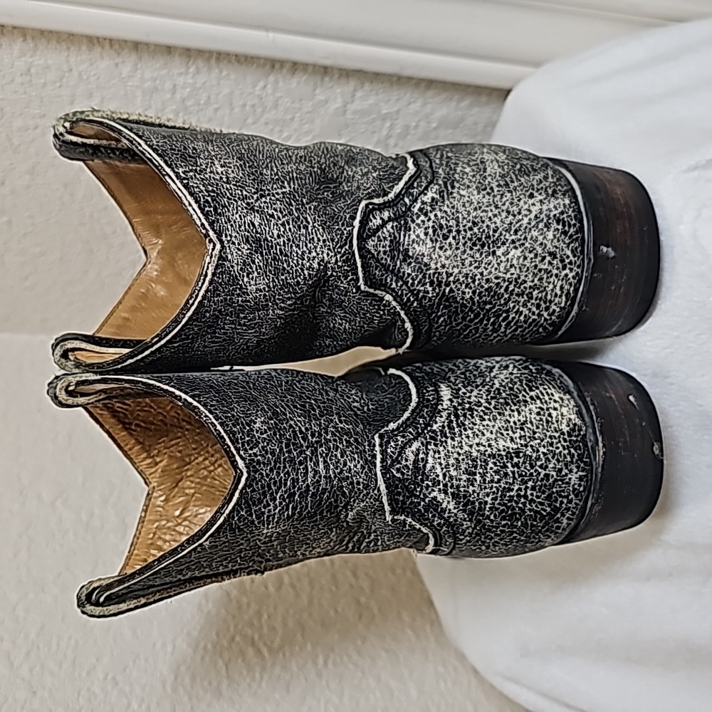 Aldo Distress Leather  Booties - Picture 7 of 11
